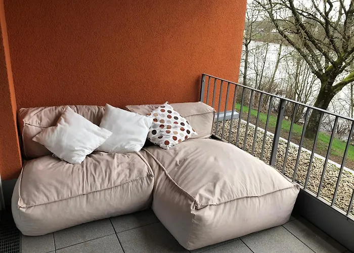 Schickes Mit Moselblick * Trier